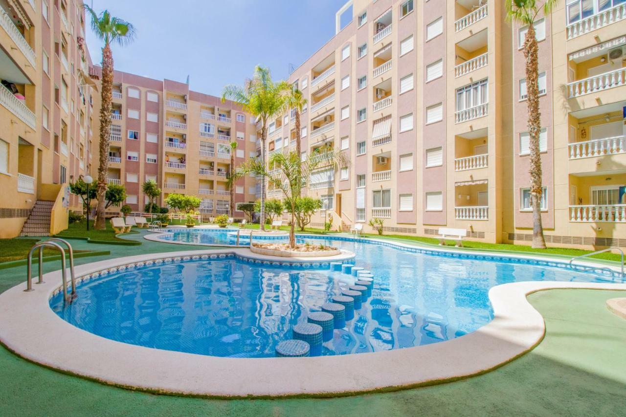 Jose Hurtado Apartamento Torrevieja Exterior photo