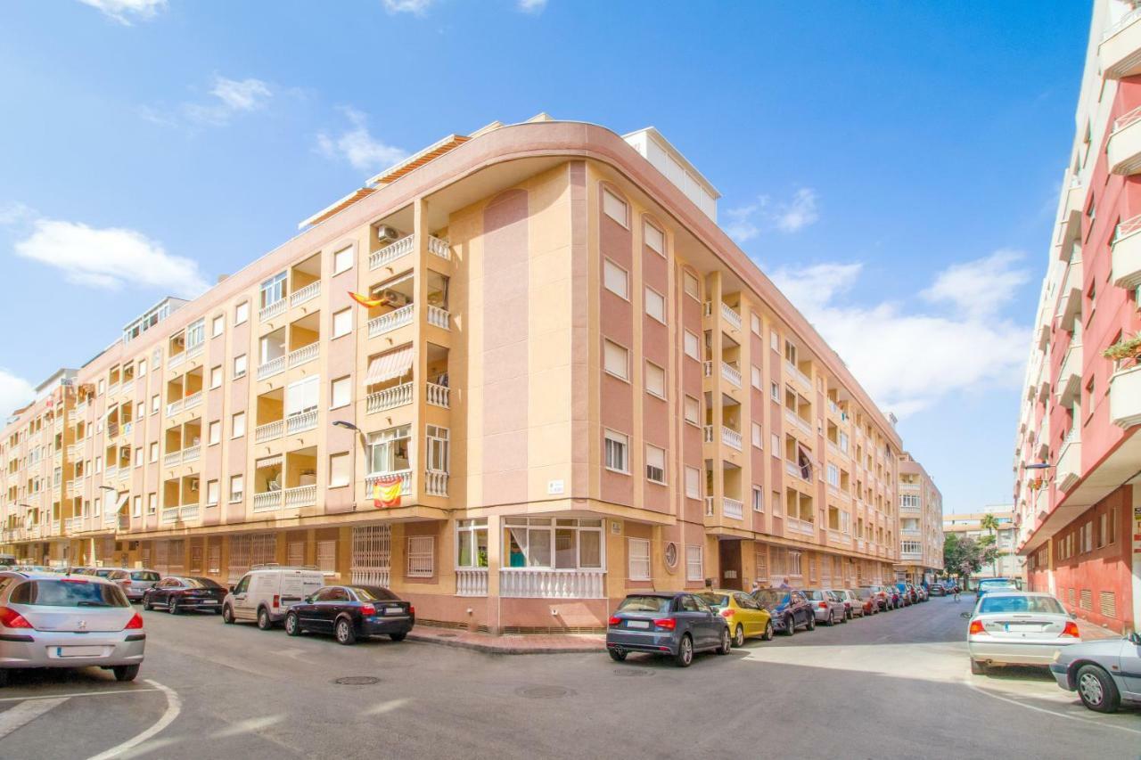 Jose Hurtado Apartamento Torrevieja Exterior photo